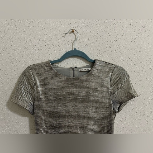 Alice + Olivia Delora Metallic Mini Dress Size 2 - Picture 2 of 8